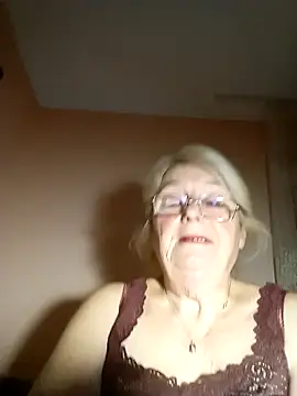 AmyLove353 online show from October 2025 10:31:02 PM