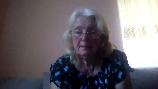 Snapshot of AmyLove353 chatting on July 2026 03:51:02 AM AmyLove353 online show from July 2026 03:51:02 AM