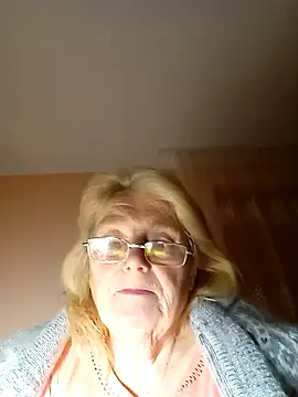 AmyLove353 online show from November 2025 09:07:02 PM