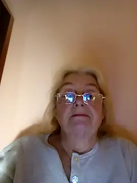 AmyLove353 online show from February 2026 08:59:02 PM