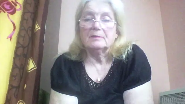 AmyLove353 online show from March 2026 12:40:02 PM