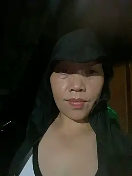 Snapshot of Top_x chatting on November 2025 12:31:02 PM Top x online show from November 2025 12:31:02 PM