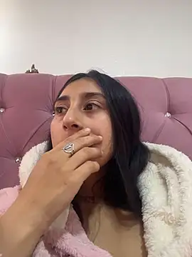 Violeet-Smith online show from February 2026 05:43:02 PM