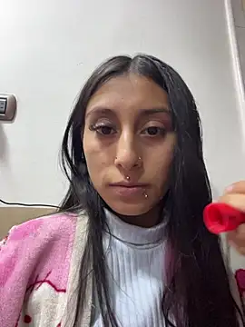 Snapshot of Violeet-Smith chatting on November 2025 10:48:01 PM Violeet-Smith online show from November 2025 10:48:01 PM