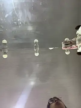 Violeet-Smith online show from March 2026 02:33:02 AM