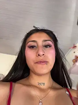 Violeet-Smith online show from February 2026 07:24:02 PM