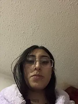 Violeet-Smith online show from February 2026 03:51:01 AM