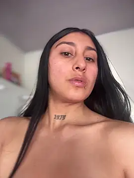 Violeet-Smith online show from March 2026 03:36:02 PM