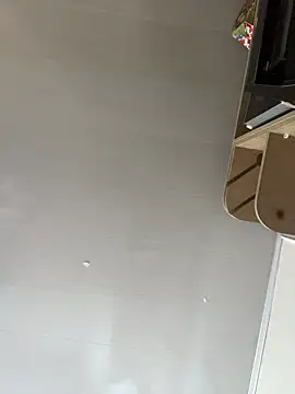 Violeet-Smith online show from January 2026 06:45:01 PM