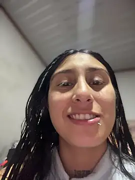 Violeet-Smith online show from April 2026 10:49:02 PM