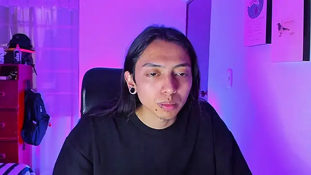  Astrea  online show from March 2026 07:10:01 PM