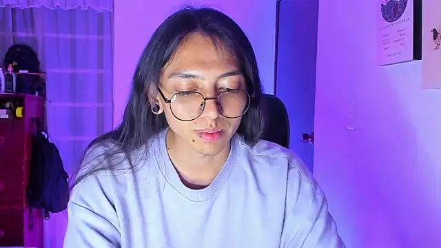  Astrea  online show from April 2026 01:12:02 AM