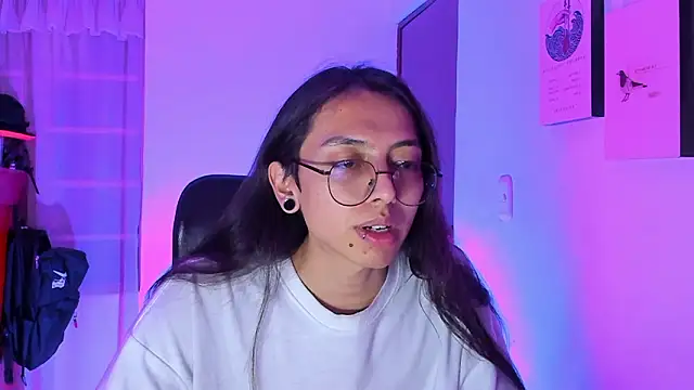  Astrea  online show from March 2026 09:28:01 PM