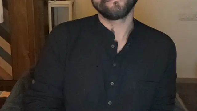 MakeMeAwareAah online show from November 2025 05:46:01 PM