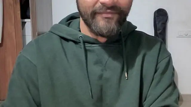 MakeMeAwareAah online show from January 2026 03:52:01 PM