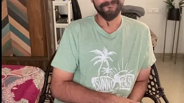 MakeMeAwareAah online show from January 2026 05:57:01 AM