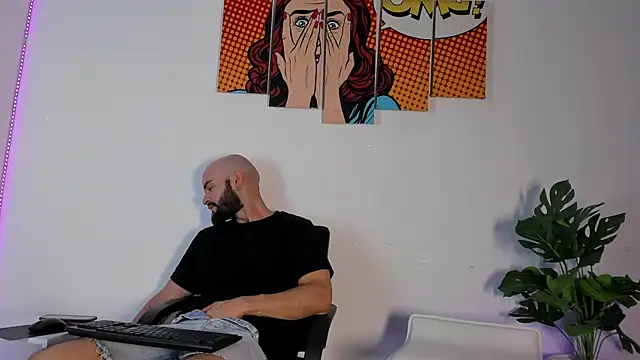 Snapshot of ODINVIDE-1 chatting on November 2025 08:09:02 PM ODINVIDE-1 online show from November 2025 08:09:02 PM