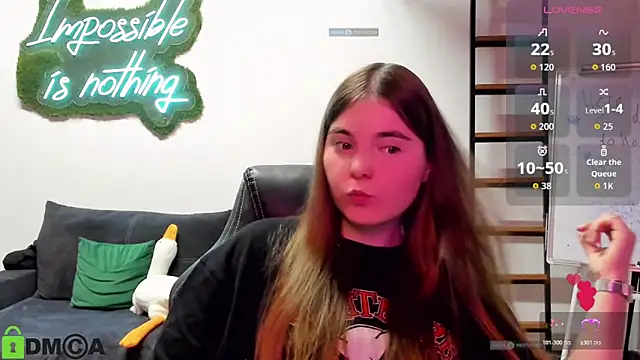 MiraaBloom online show from October 2025 01:43:02 PM