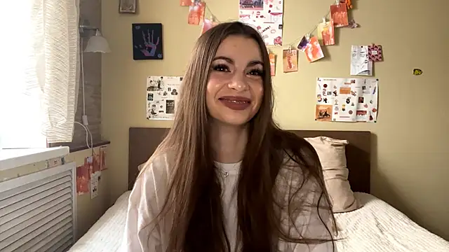 TheRealAnna online show from October 2025 08:33:02 AM