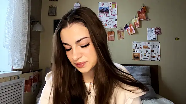 TheRealAnna online show from October 2025 10:47:01 AM