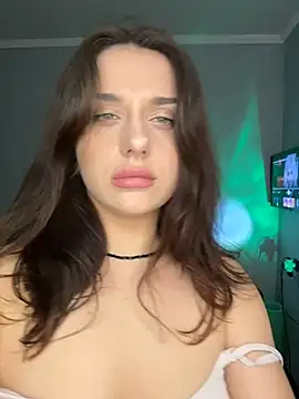 Snapshot of ScarletSi chatting on April 2026 08:04:02 PM ScarletSi online show from April 2026 08:04:02 PM