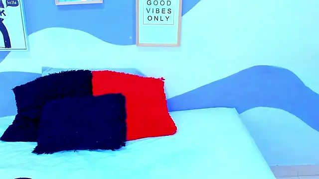 VIOLETA-28 online show from December 2025 12:48:02 PM