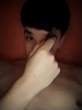 Snapshot of Danii2005 chatting on December 2025 01:28:02 PM Danii2005 online show from December 2025 01:28:02 PM