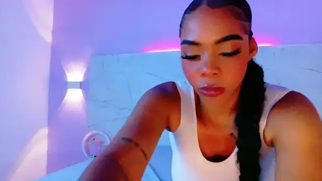 Lorraine Jackson online show from November 2025 12:09:02 PM