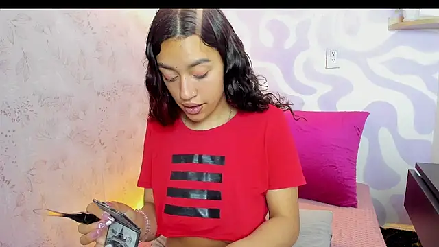 mia scarlett7 online show from March 2026 01:14:01 PM