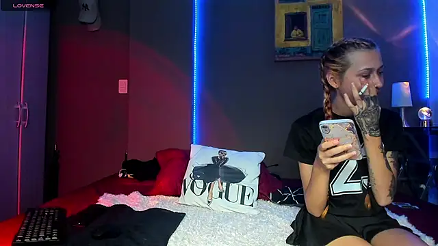 cleoo jhonny online show from March 2026 02:26:01 AM