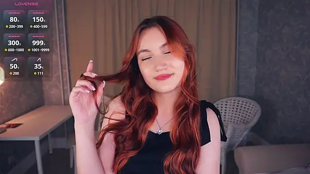 OcieJakab online show from November 2025 06:12:02 PM