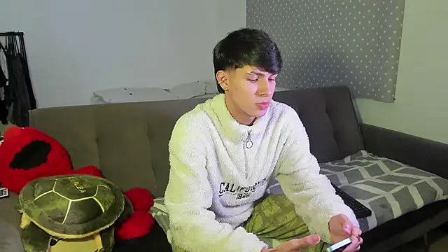 Will starr online show from December 2025 03:00:01 AM