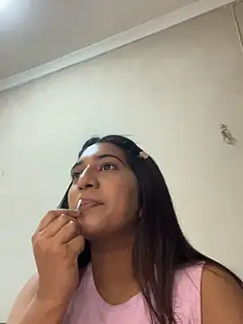 Your Girl Zara online show from November 2025 03:59:01 PM