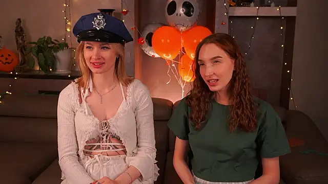 MarisLopaz online show from November 2025 03:22:01 AM