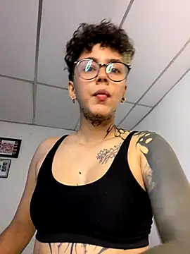 Abby Evanns1 online show from November 2025 10:36:02 PM