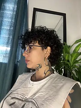Abby Evanns1 online show from April 2026 02:13:01 PM