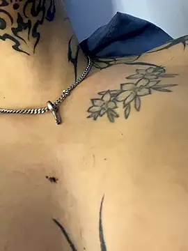 Abby Evanns1 online show from January 2026 01:18:01 PM