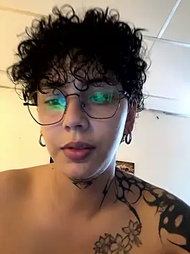 Abby Evanns1 online show from March 2026 01:39:01 PM