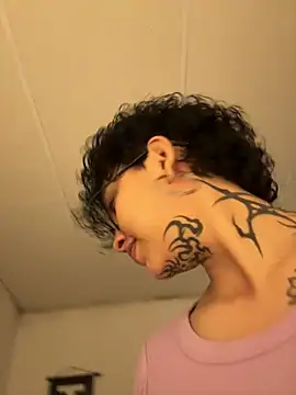 Abby Evanns1 online show from April 2026 02:18:02 PM