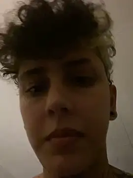 Abby Evanns1 online show from November 2025 03:29:01 AM