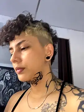 Abby Evanns1 online show from October 2025 08:38:01 PM