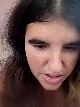 angelmarie32 online show from November 2025 06:44:02 PM