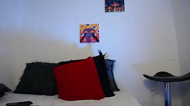  IR1S  online show from December 2025 12:10:02 AM