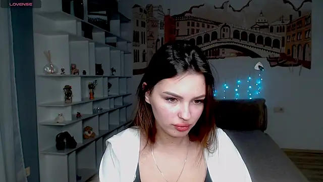 KittyShenson online show from February 2026 06:33:01 AM