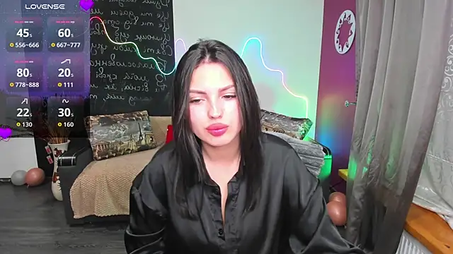 KittyShenson online show from May 2026 05:43:02 PM