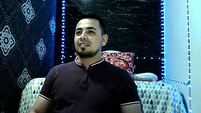 Ethan quill online show from November 2025 05:00:01 AM