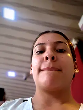 Talia Bonet online show from November 2025 02:28:01 PM