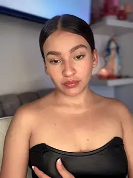 Talia Bonet online show from November 2025 01:05:01 PM