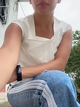 Talia Bonet online show from December 2025 02:53:02 PM