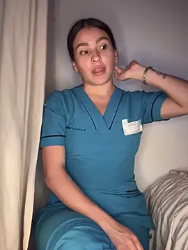 Talia Bonet online show from November 2025 04:05:01 AM